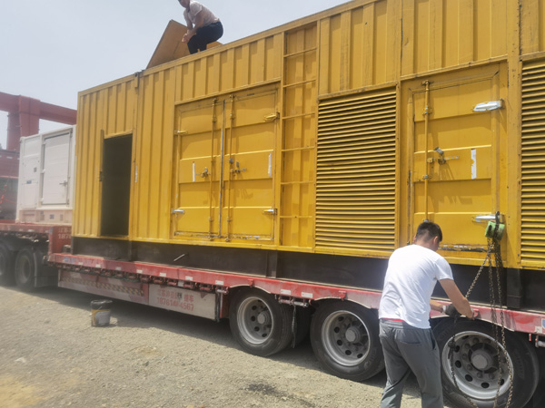 平桥除了负载情况和发动机维护,还有哪些因素会影响 200kw 柴油发电机的油耗?